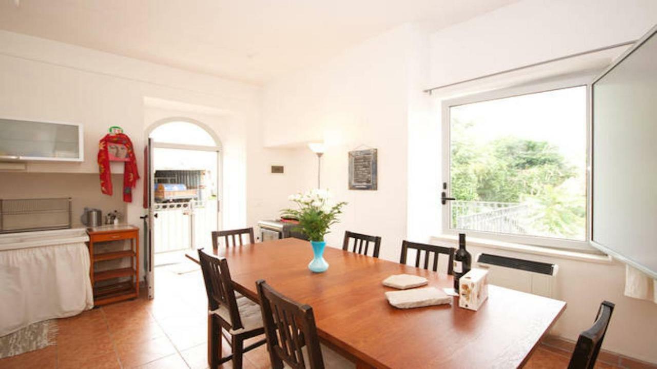 Вилла Casa Elvira Basilico San Valentino in Abruzzo Citeriore Экстерьер фото