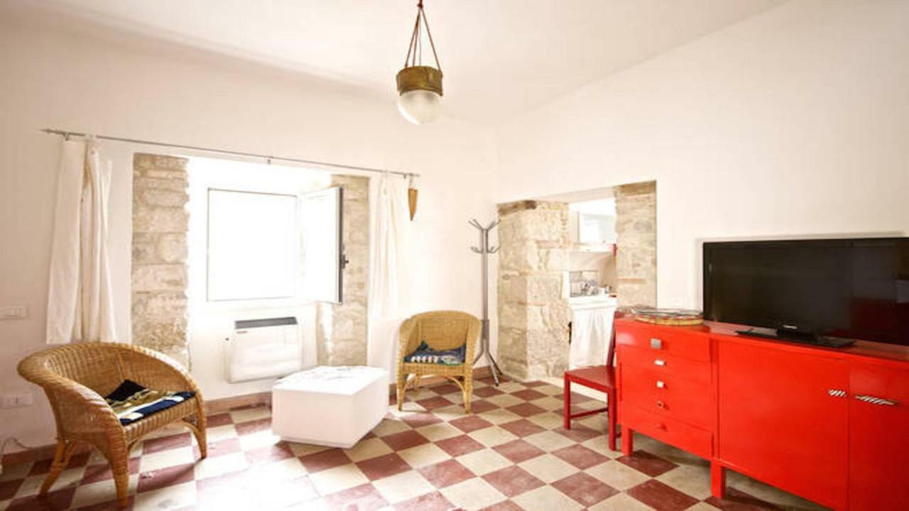 Вилла Casa Elvira Basilico San Valentino in Abruzzo Citeriore Экстерьер фото